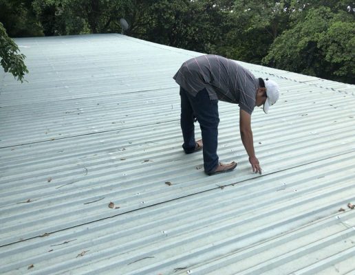 Dịch vụ sửa nhà chống dột mái tôn
