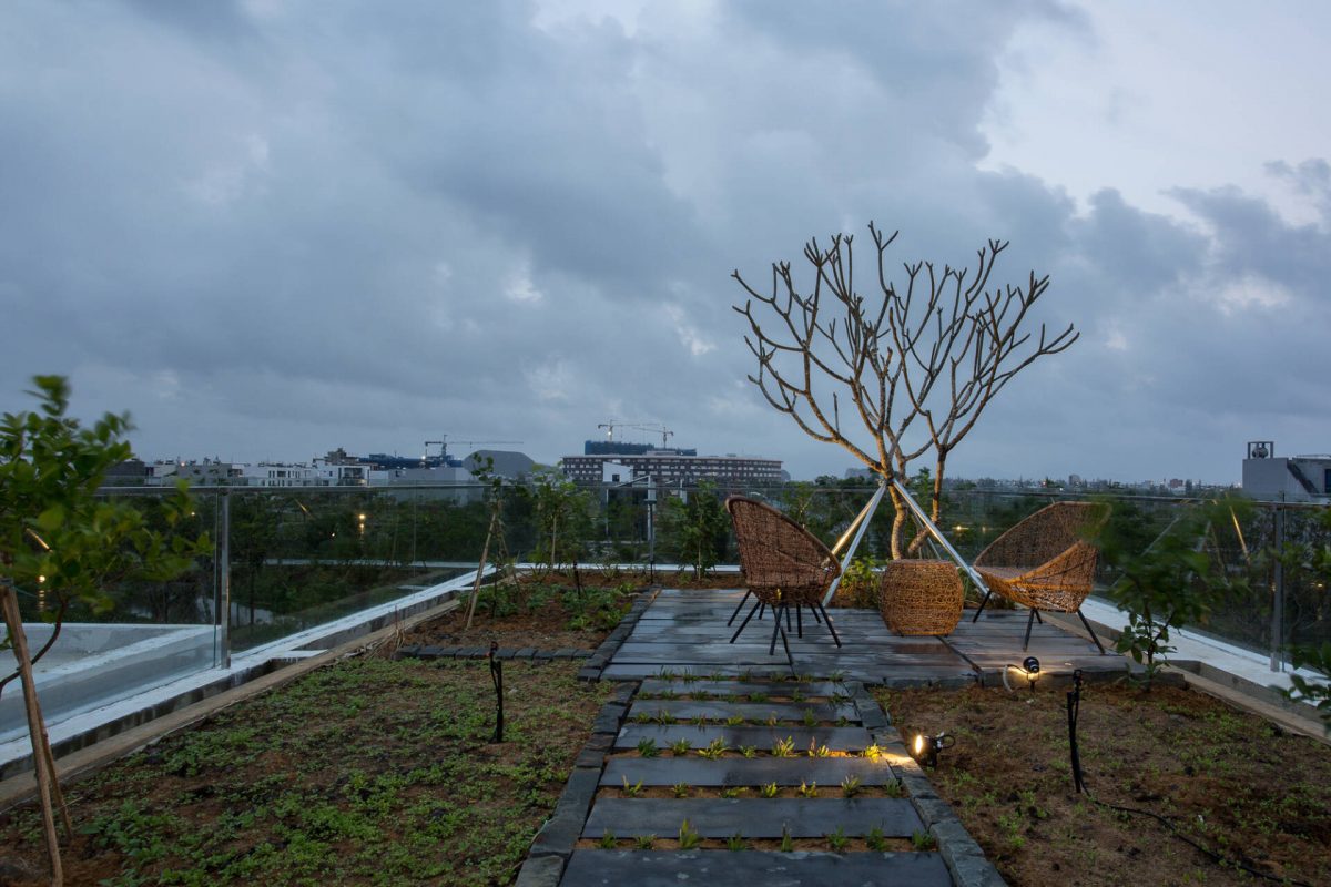 Xây Nhà Nga Việt